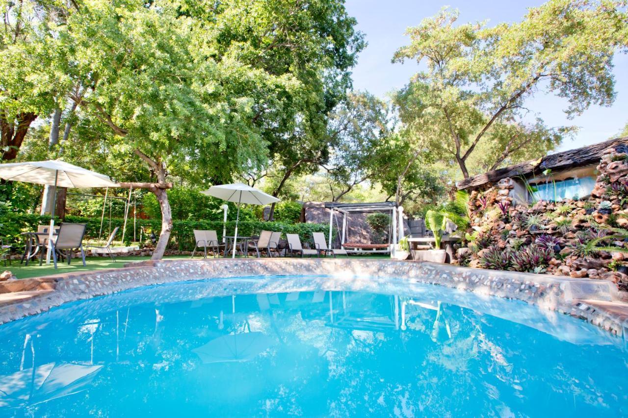 Victoria Falls Backpackers Lodge- Camp Sites Exterior foto