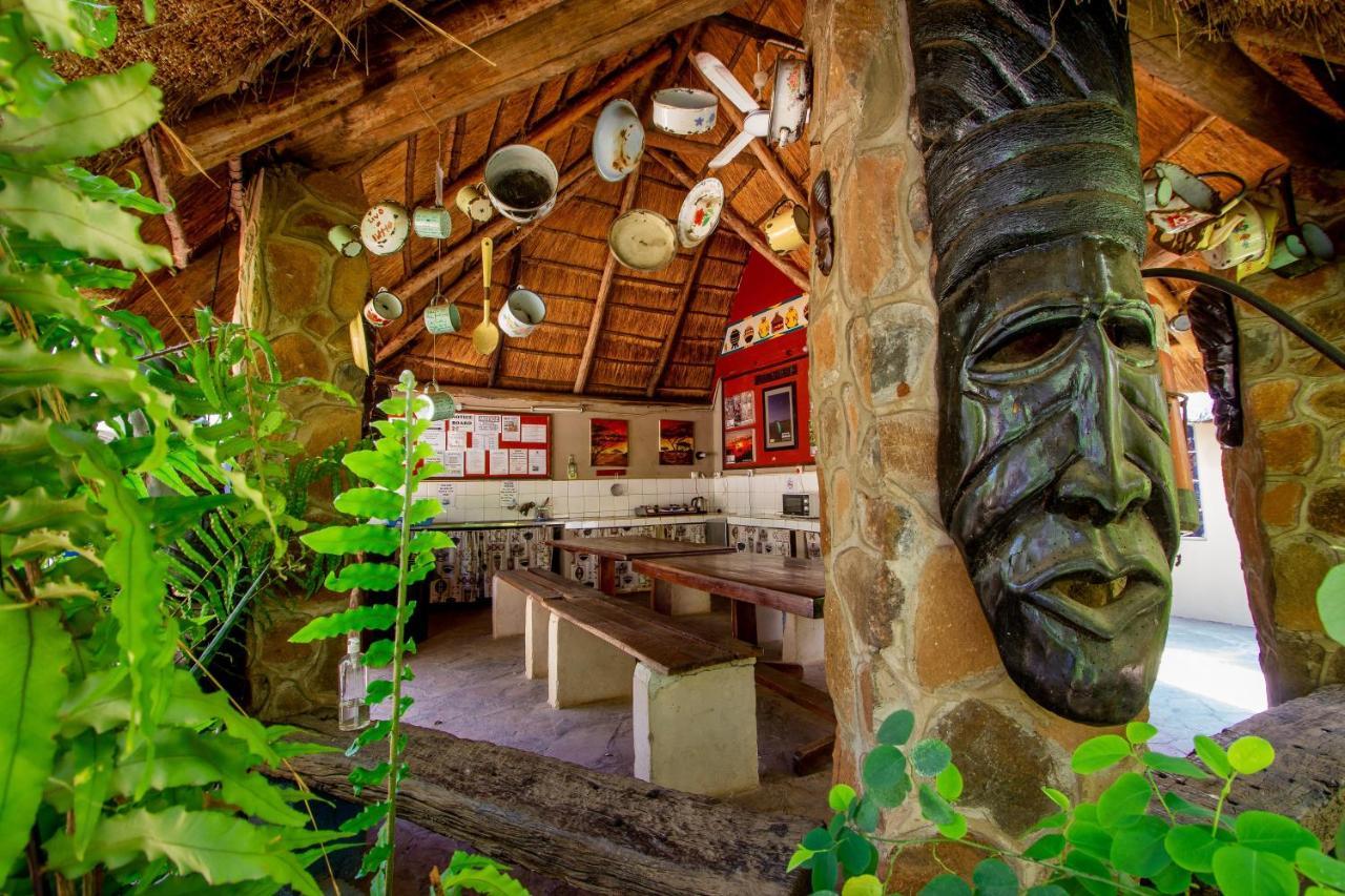 Victoria Falls Backpackers Lodge- Camp Sites Exterior foto