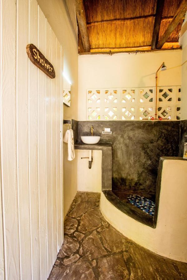 Victoria Falls Backpackers Lodge- Camp Sites Exterior foto