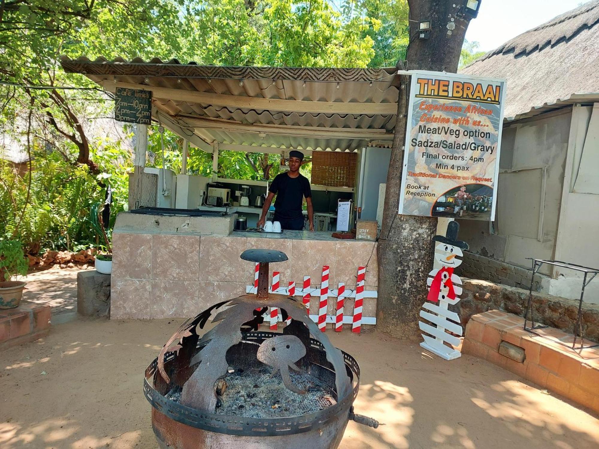 Victoria Falls Backpackers Lodge- Camp Sites Exterior foto