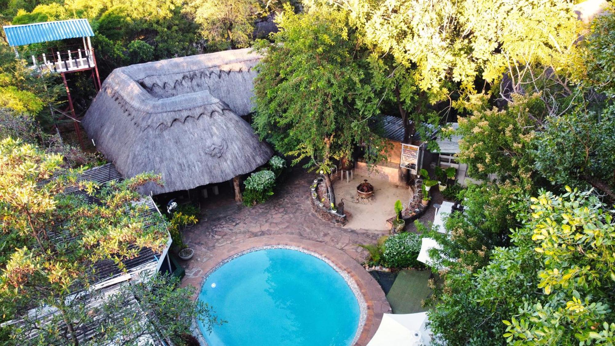 Victoria Falls Backpackers Lodge- Camp Sites Exterior foto